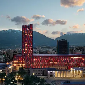Marriott 5*, Tiran Arnavutluk